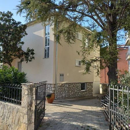 Apartman Noni Biograd Na Moru Bagian luar foto