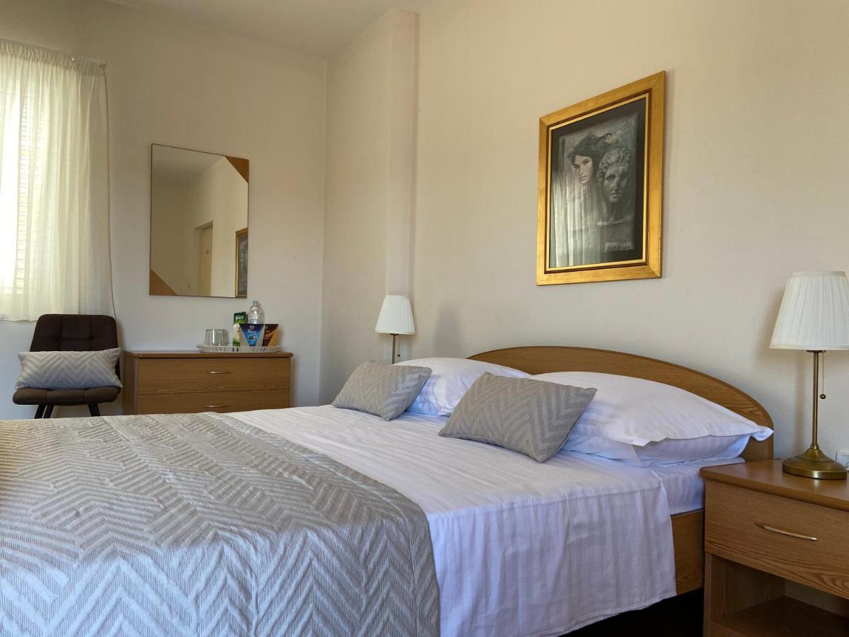 Apartman Noni Biograd Na Moru Bagian luar foto