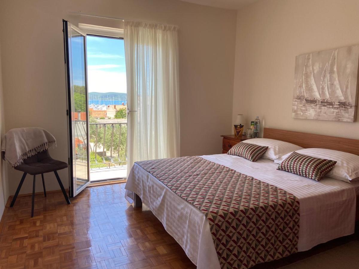 Apartman Noni Biograd Na Moru Bagian luar foto