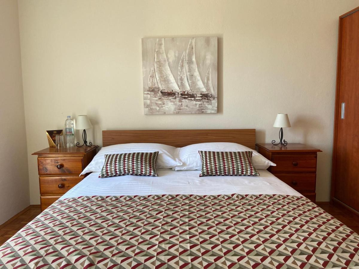Apartman Noni Biograd Na Moru Bagian luar foto
