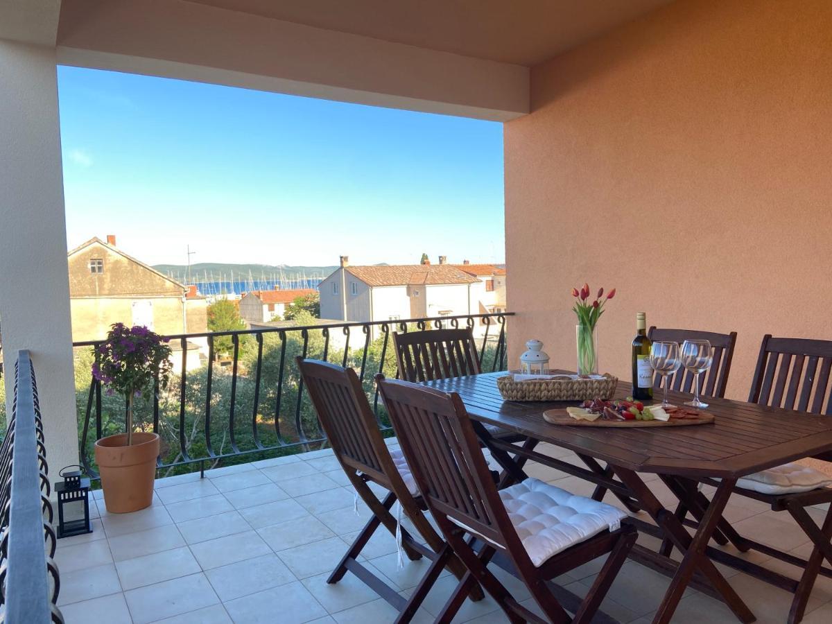 Apartman Noni Biograd Na Moru Bagian luar foto