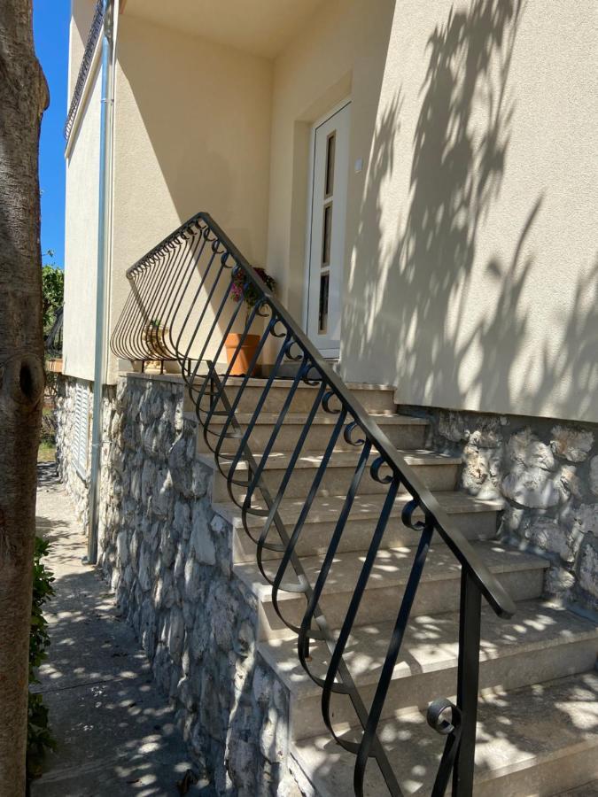 Apartman Noni Biograd Na Moru Bagian luar foto