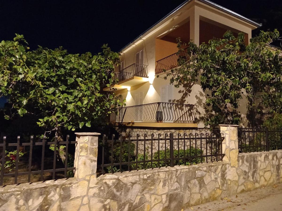 Apartman Noni Biograd Na Moru Bagian luar foto
