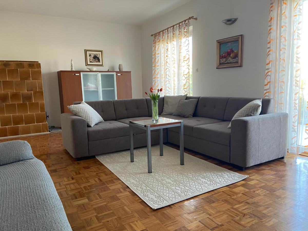 Apartman Noni Biograd Na Moru Bagian luar foto
