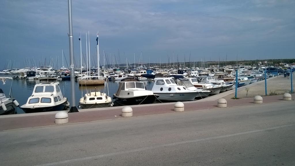 Apartman Noni Biograd Na Moru Bagian luar foto